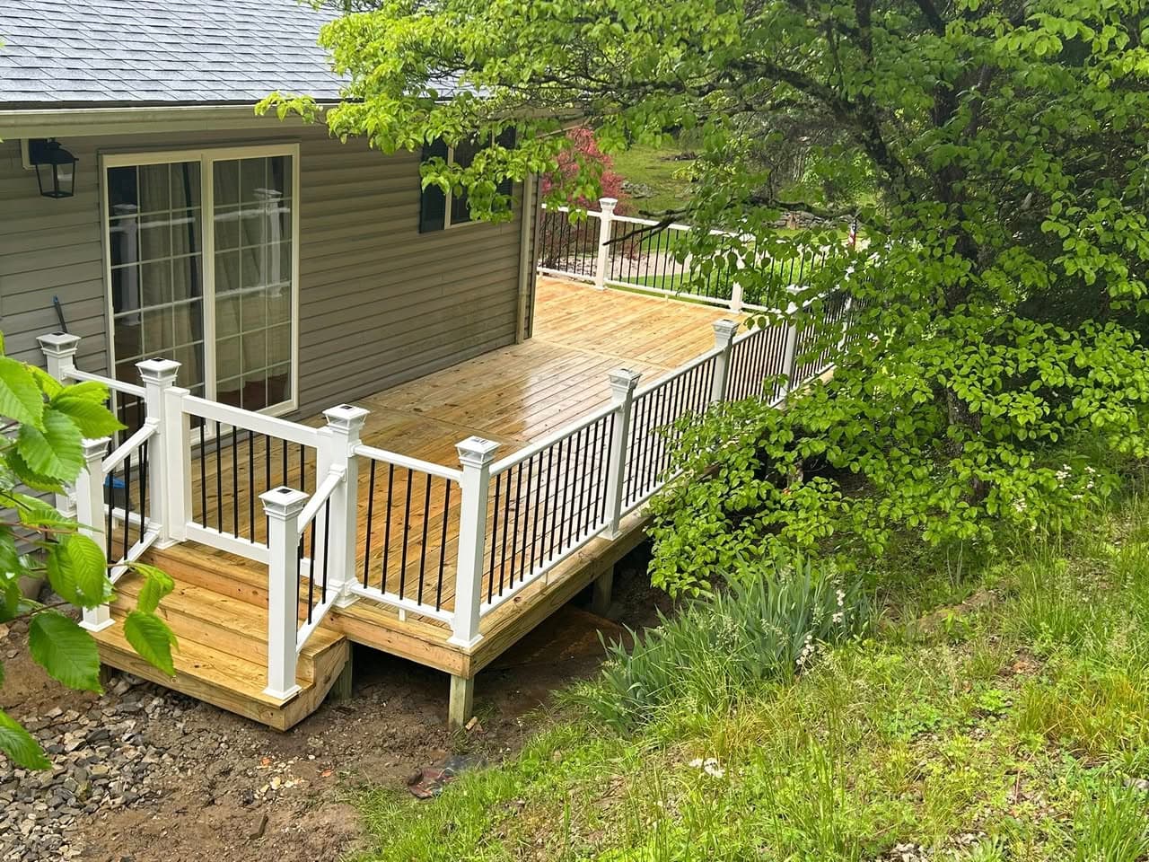 Backyard Deck with Stepdown