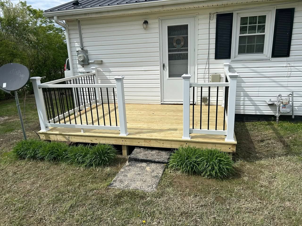 Compact Backdoor Deck